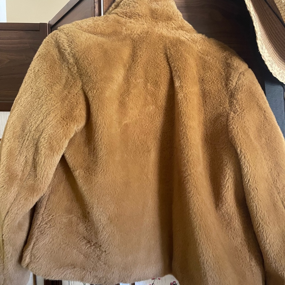 Leith Camel Teddy Jacket - Picture 7 of 8